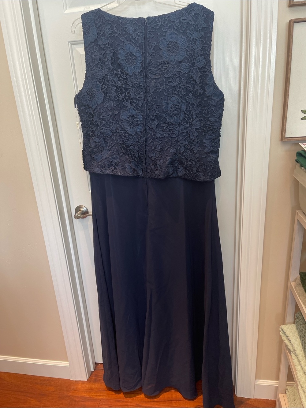 Plus Size Navy Lace Bodice Evening Dress - Picture 4 of 10